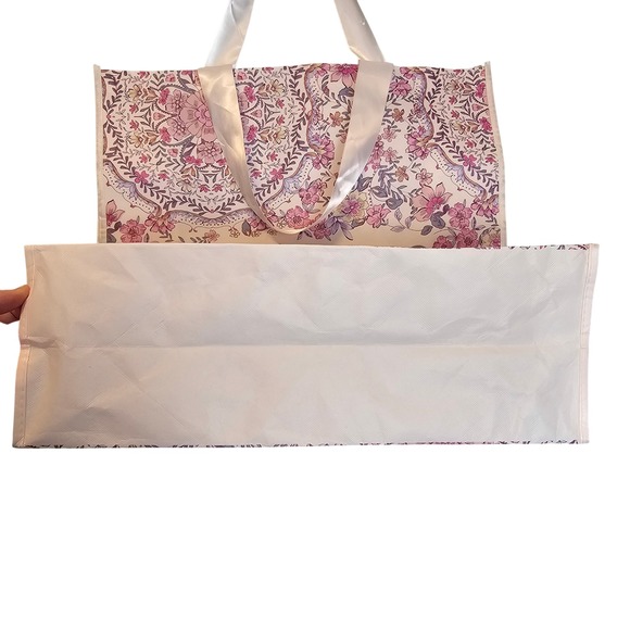 Johnny Was Shopping Reusable Floral Pink Purple Tote Bag Gift 18"X19" - Picture 4 of 9